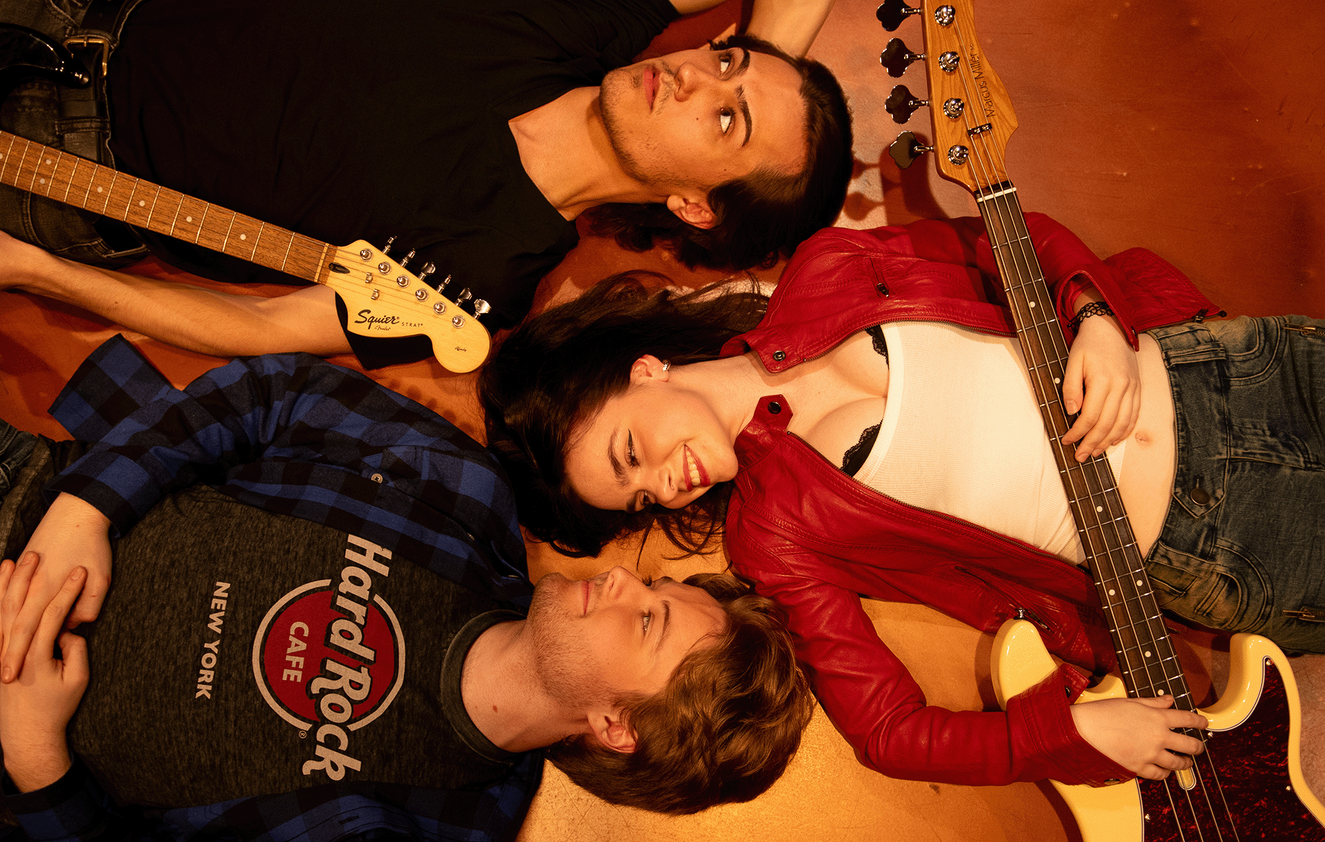 Rock Never Dies cast